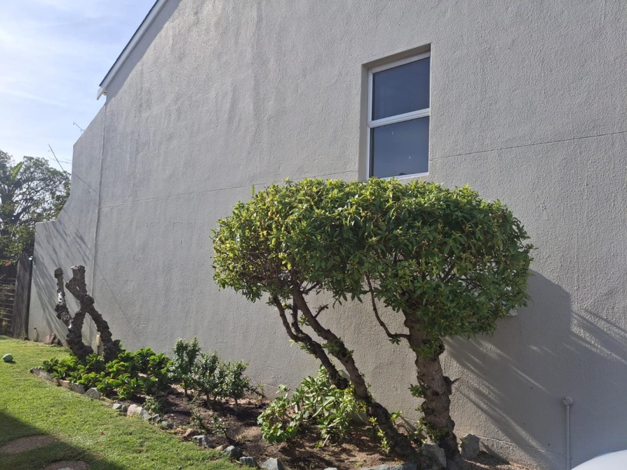 2 Bedroom Property for Sale in Woodbridge Island Western Cape